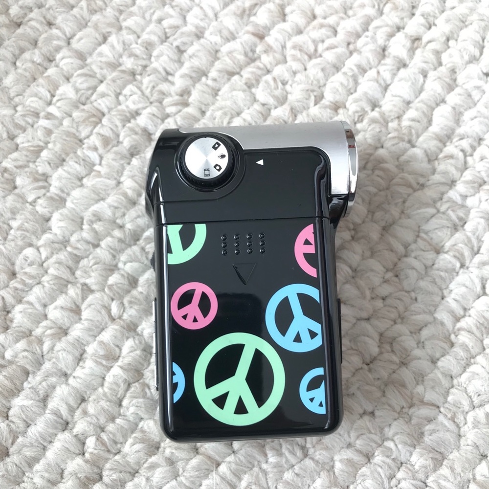 PB teen Take-it Video Camcorder